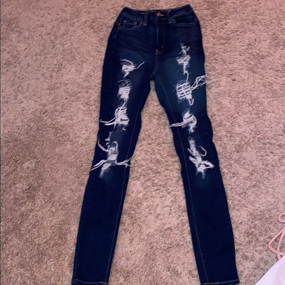 Fashion Nova Denim - ripped jeans